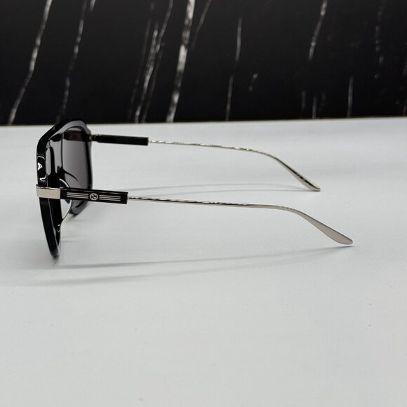 NEW GG1309S 005 UNISEX BLACK SILVER SHIELD SUNGLASSES GUCCI - Picture 7 of 13